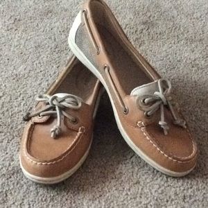 Brand New Never Worn Tan Sperrys